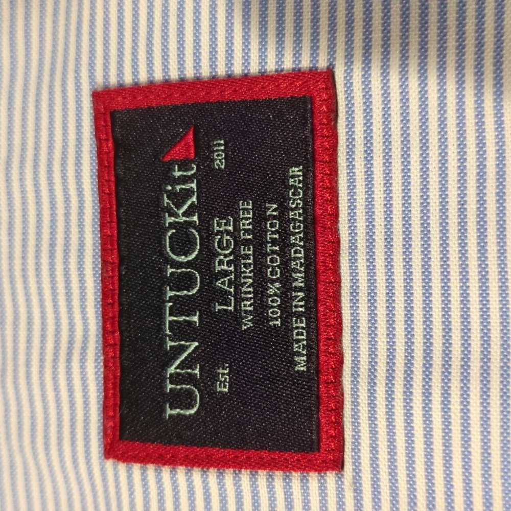 Men's L UNTUCKit Bordeaux Shirt - Picture 3 of 6